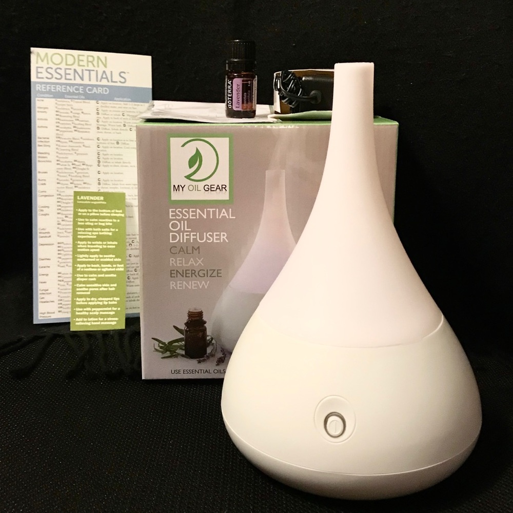 NWT💧Essential Oil Diffuser Set -MyOilGear/dōTerra